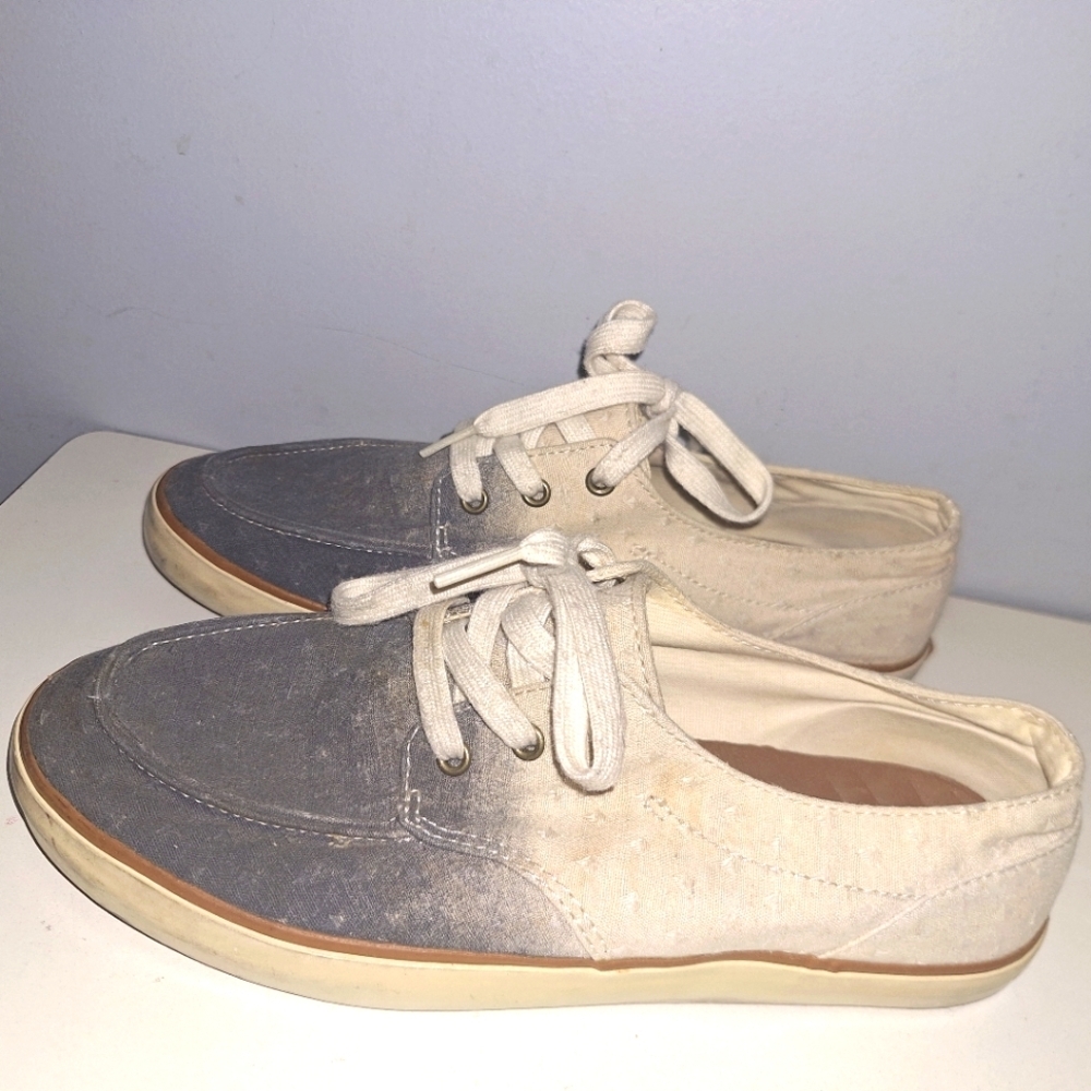 Reef Ombre Woman's Coastal Boat Blue Cream 8.5 Shoes